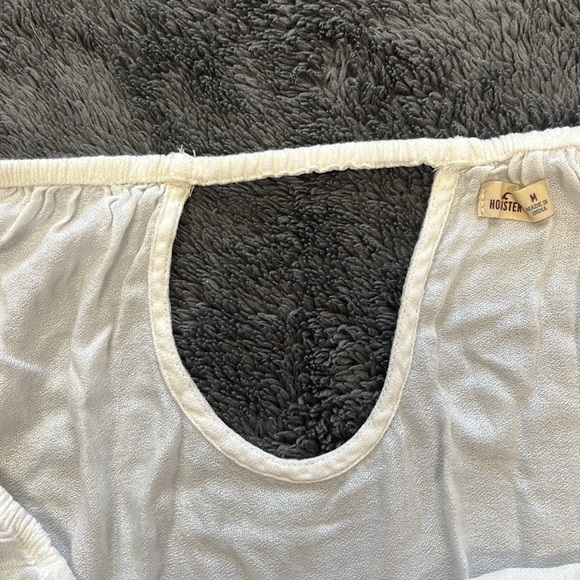 Hollister off shoulder peasant blouse - Picture 5 of 9